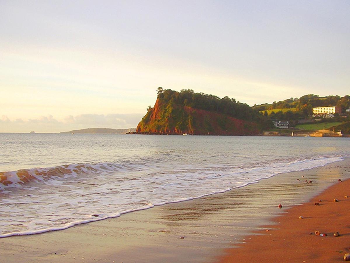 Beautiful Seaside One Bedroom Apartment Шелдон Экстерьер фото